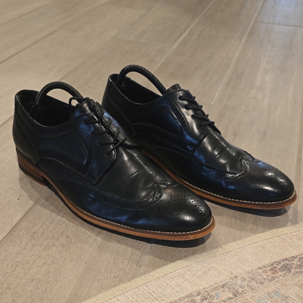 Men's Black Leather Dress Shoes